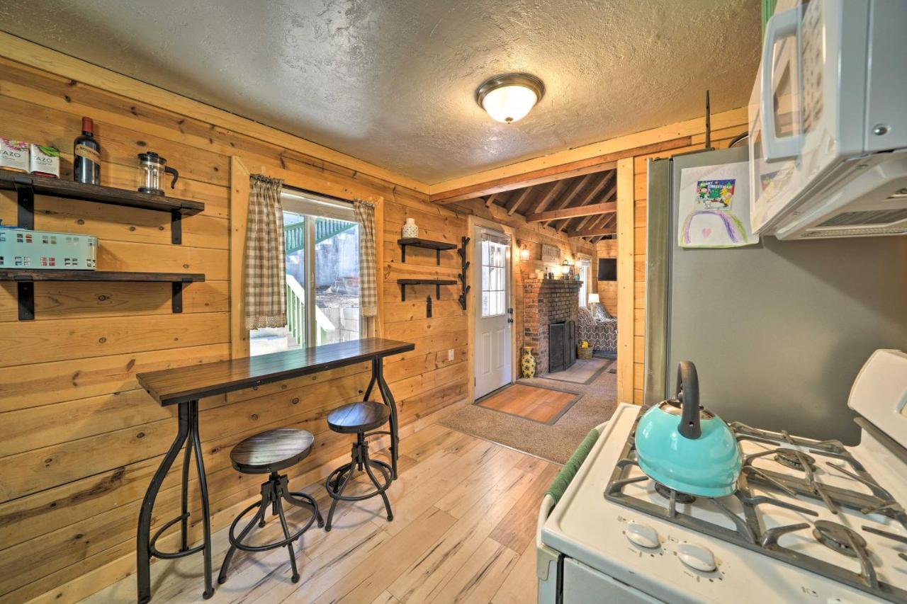 הוילה Crestline Cabin About 1 Mi To Lake, Town, Trails! מראה חיצוני תמונה